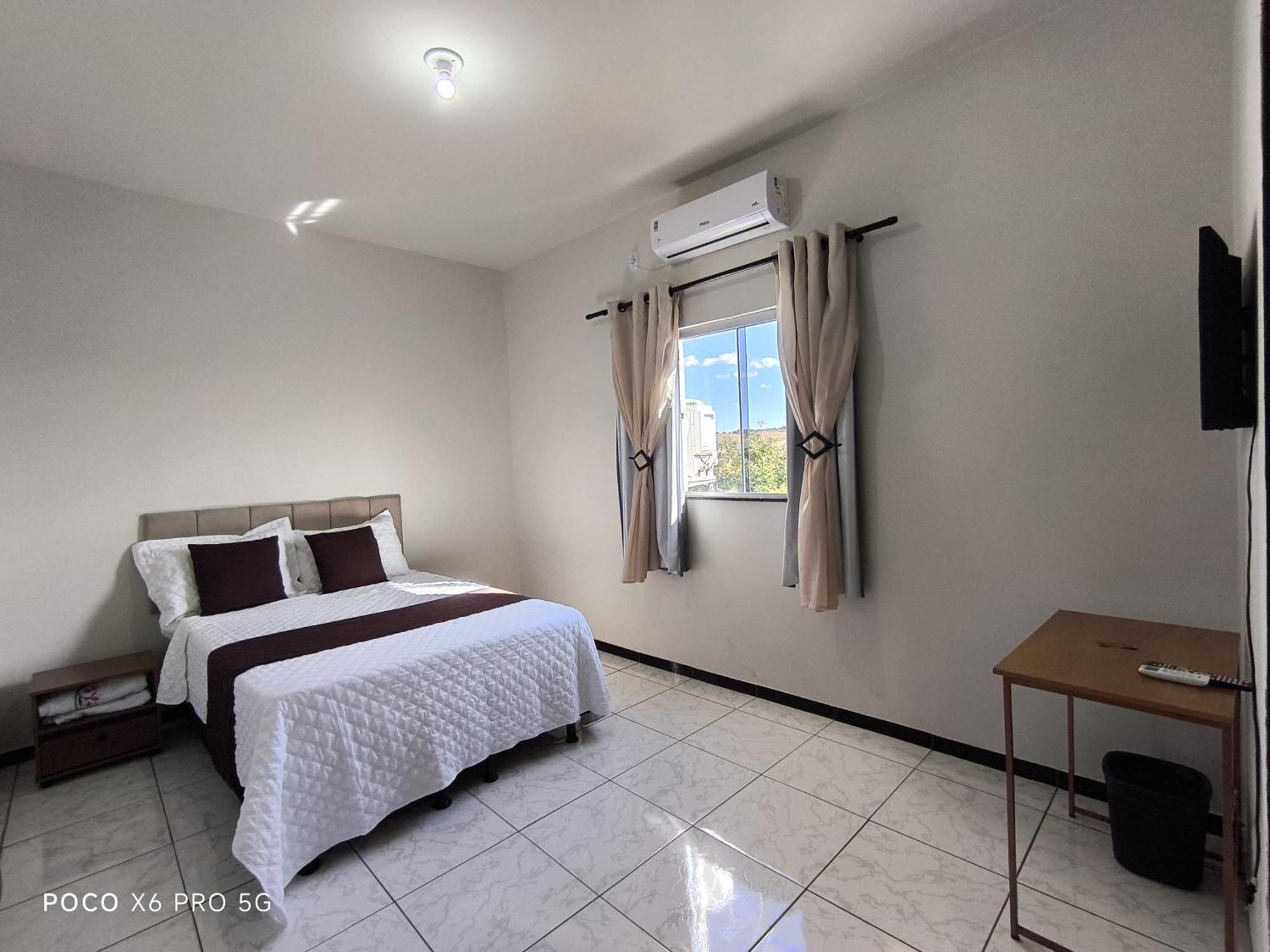 Hotel Almeida Correntina Luaran gambar
